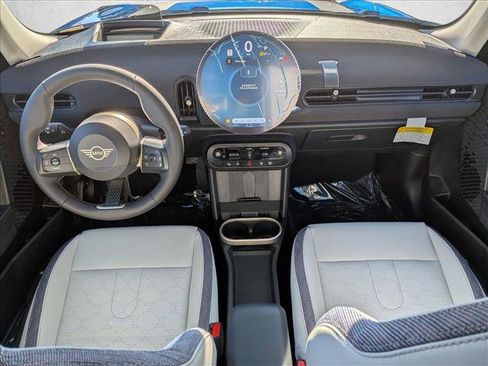 New 2026 MINI Cooper 4-Door Hardtop image 15