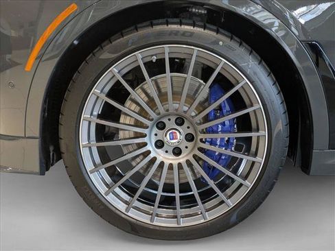 New 2026 BMW ALPINA XB7 AWD/4WD image 10