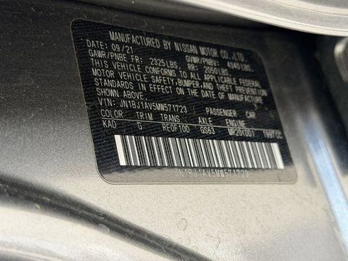 Used 2021 Nissan Rogue Sport S image 29