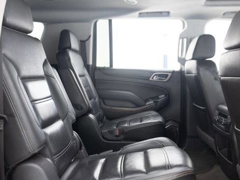 Used 2018 GMC Yukon XL Denali w/ Denali Ultimate Package AWD/4WD image 31