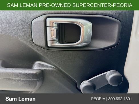 Used 2021 Jeep Wrangler Sport image 17