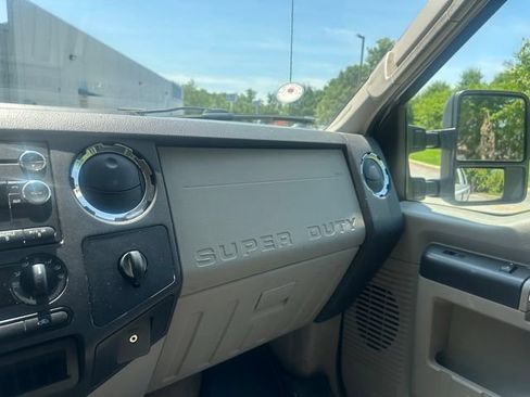 Used 2009 Ford F350 XLT AWD/4WD image 19