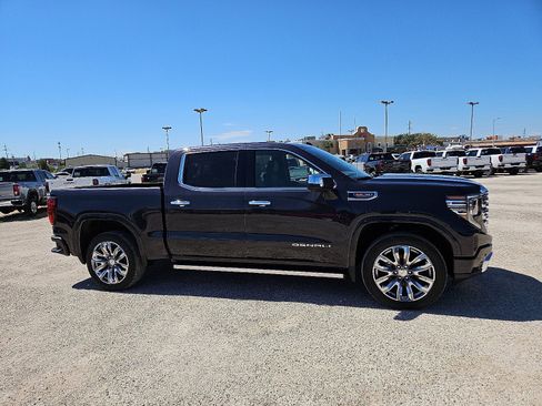 New 2026 GMC Sierra 1500 Denali w/ Denali Reserve Package image 6