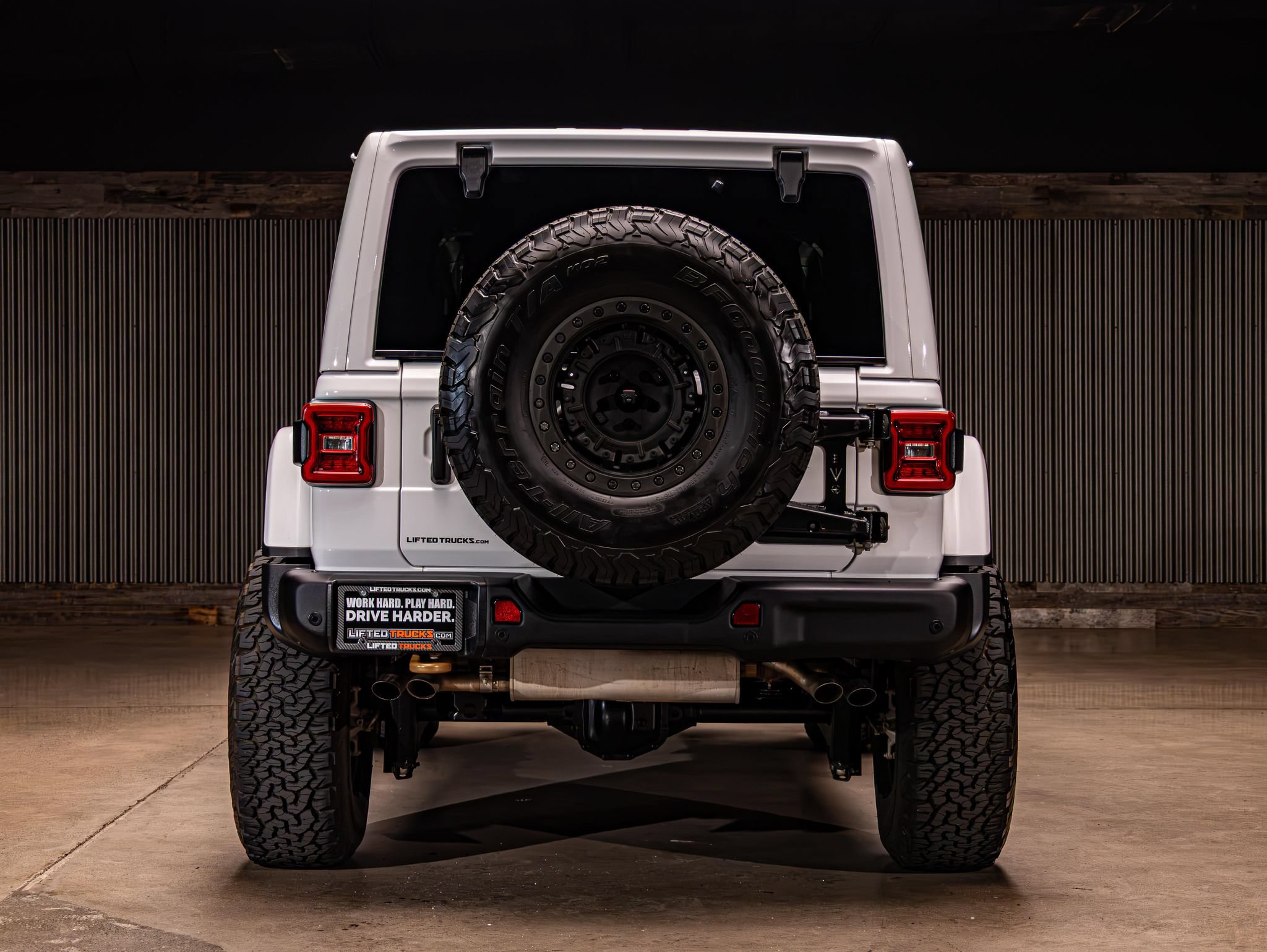 Used 2023 Jeep Wrangler Unlimited Rubicon 392 AWD/4WD image 8