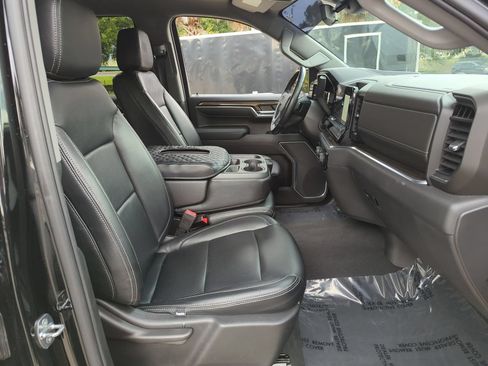 Used 2022 Chevrolet Silverado 1500 RST RWD image 25