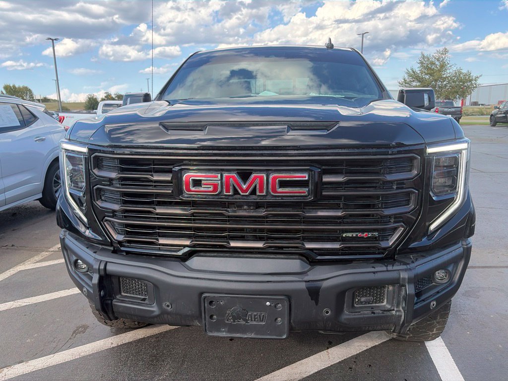 Used 2024 GMC Sierra 1500 AT4X w/ AT4X AEV Edition AWD/4WD image 2