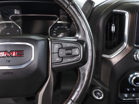 Used 2022 GMC Sierra 2500 AT4 w/ AT4 Premium Plus Package AWD/4WD image 11