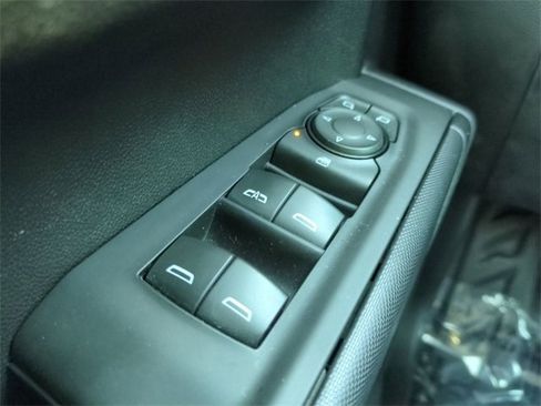 Certified 2023 Chevrolet Silverado 1500 W/T w/ WT Value Package image 28