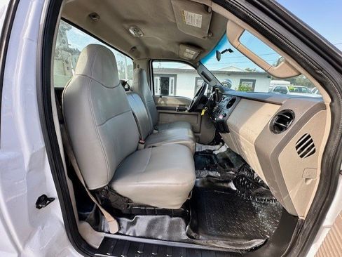 Used 2008 Ford F550 4x4 Regular Cab Super Duty image 21
