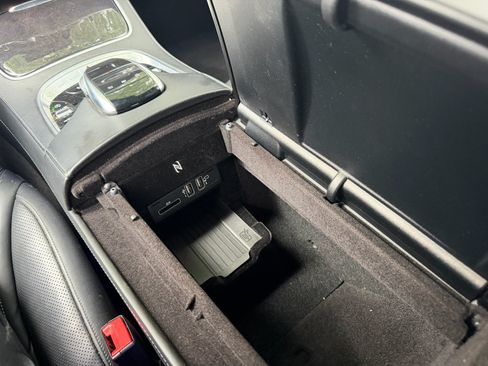 Used 2019 Mercedes-Benz S 560 4MATIC Sedan image 29