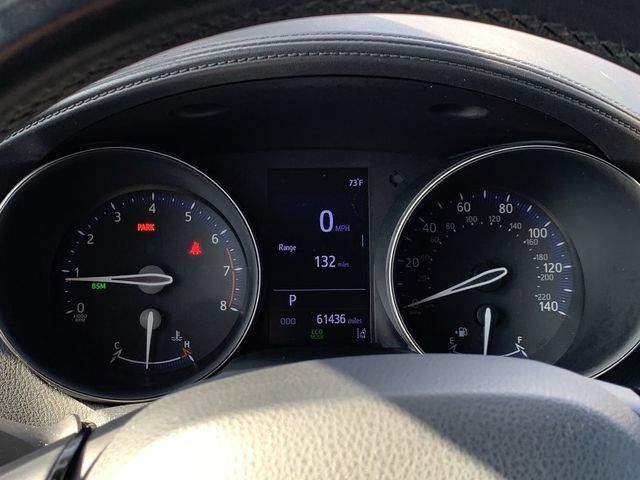 Used 2019 Toyota C-HR XLE FWD image 20