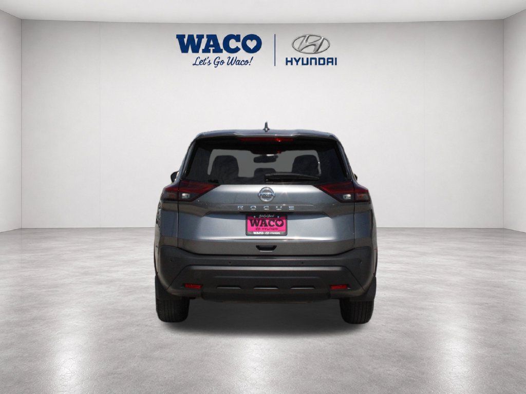 Used 2021 Nissan Rogue S FWD image 8