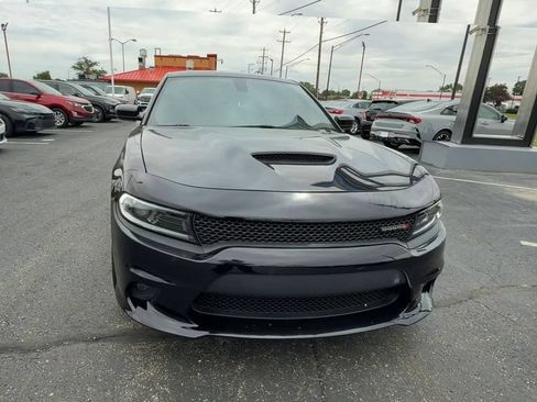 Used 2022 Dodge Charger R/T RWD image 3