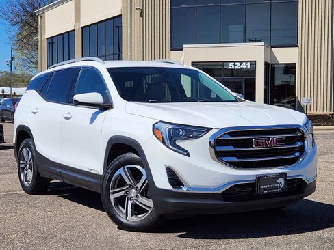Used 2020 GMC Terrain SLT image 27