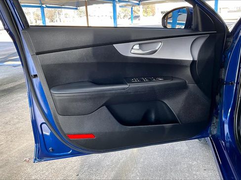 Used 2024 Kia Forte LXS w/ LXS Technology Package image 20