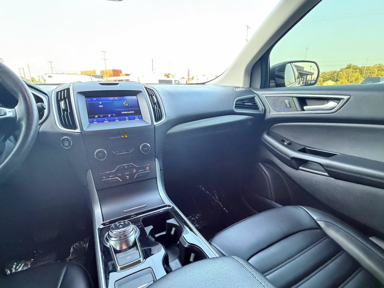 Used 2020 Ford Edge SEL AWD/4WD image 17