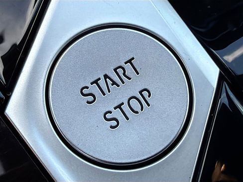 New 2026 BMW X5 xDrive50e w/ M Sport Package image 37