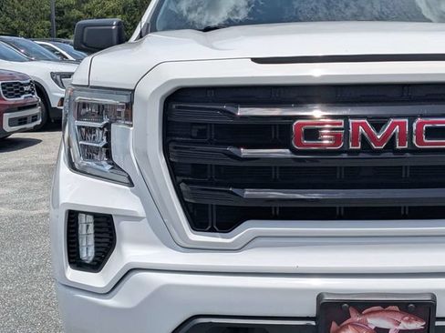 Used 2020 GMC Sierra 1500 Elevation w/ X31 Off-Road Package AWD/4WD image 9