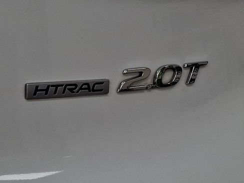 Used 2019 Hyundai Santa Fe Limited AWD/4WD image 29