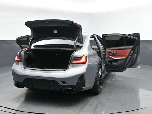 Used 2023 BMW M340i w/ Premium Package image 31