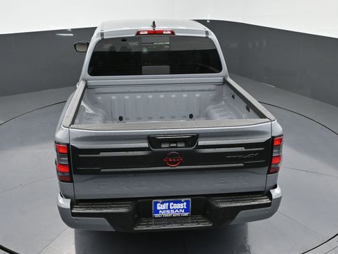 Used 2025 Nissan Frontier PRO-4X image 37