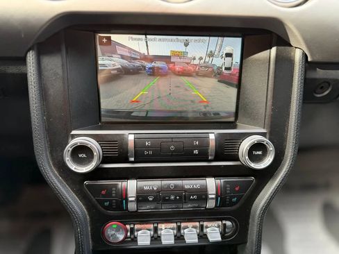 Used 2019 Ford Mustang Premium image 37