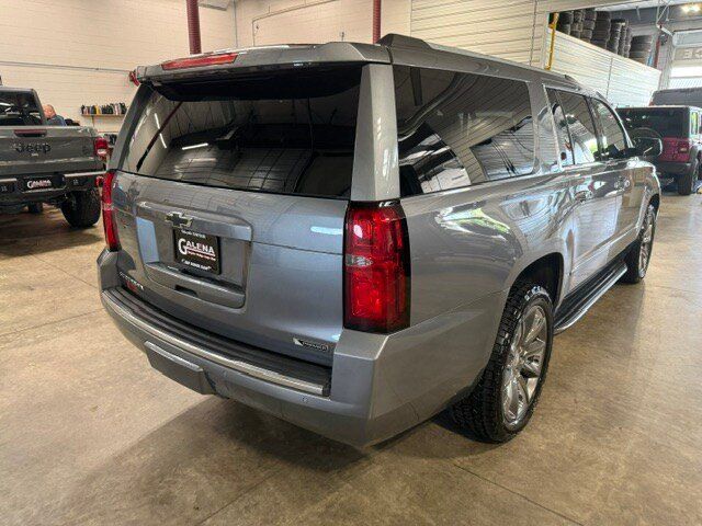 Used 2018 Chevrolet Suburban Premier AWD/4WD image 27