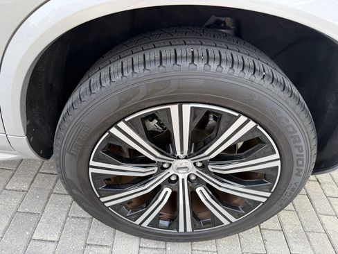 Used 2024 Volvo XC90 B5 Plus w/ Protection Package image 35
