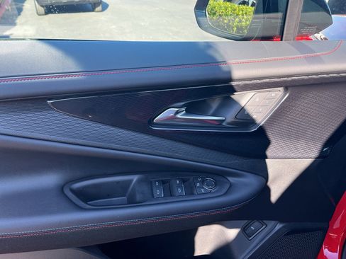 Used 2024 Chevrolet Blazer EV RS image 17