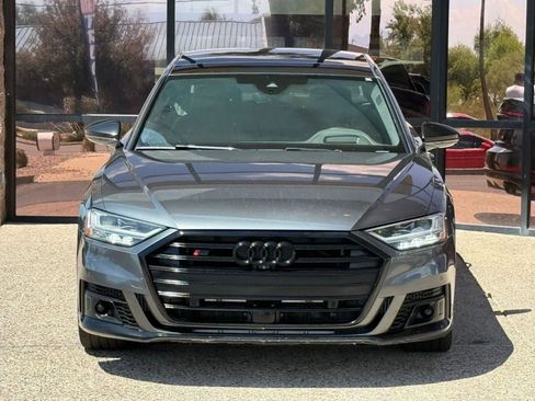 Used 2021 Audi S8 L w/ S8 Executive Package image 23