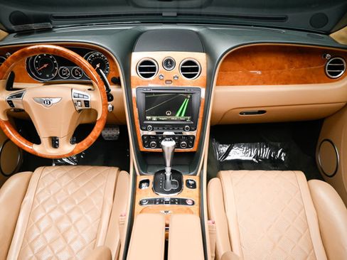 Used 2017 Bentley Continental GT image 79