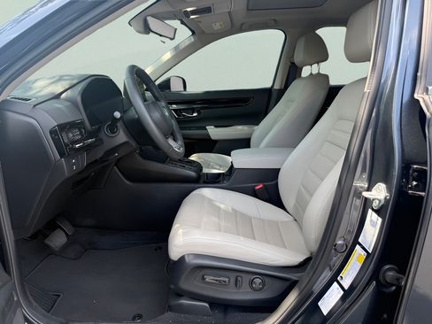 Used 2024 Honda CR-V EX-L image 6