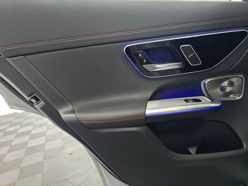 New 2026 Mercedes-Benz GLC 43 AMG 4MATIC image 19