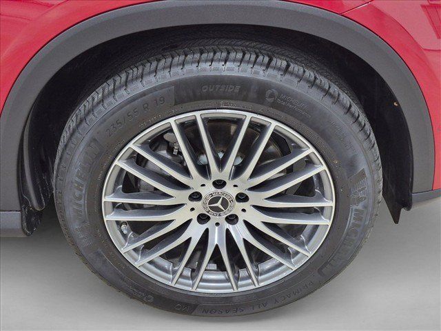 Used 2026 Mercedes-Benz GLC 300 image 24
