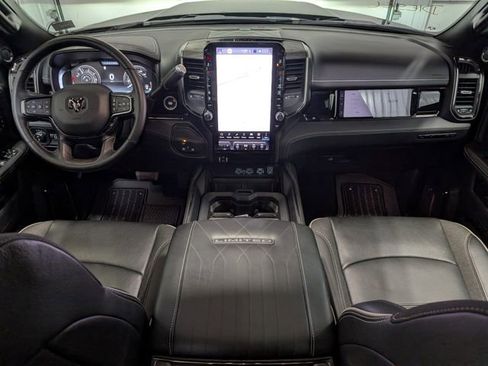 Used 2025 RAM 2500 Limited AWD/4WD image 13