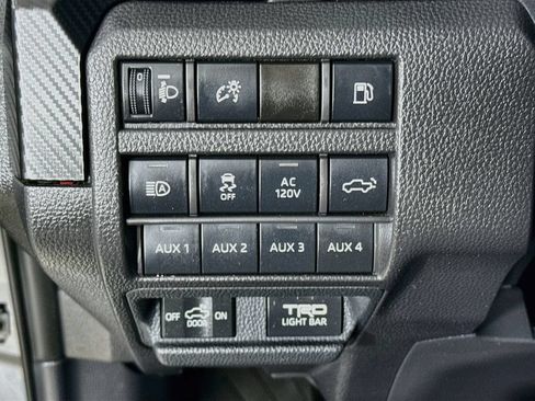 Certified 2025 Toyota Tacoma TRD Pro AWD/4WD image 12