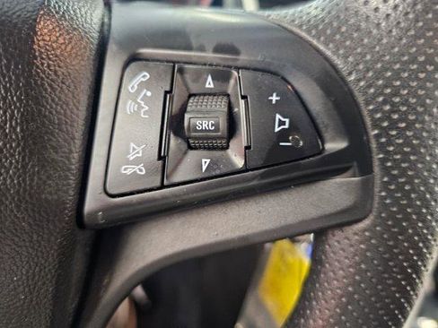 Used 2020 Chevrolet Trax LS w/ Tint and Cruise Package FWD image 12