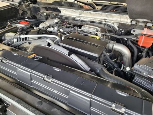 Used 2020 Chevrolet Silverado 3500 LTZ w/ LTZ Convenience Package image 34