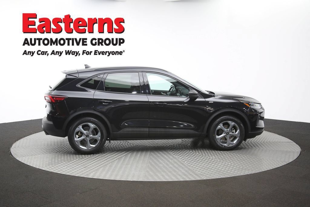 Used 2025 Ford Escape ST-Line FWD image 46