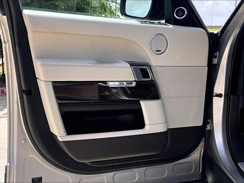 Used 2016 Land Rover Range Rover Long Wheelbase Supercharged AWD/4WD image 21