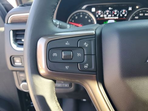 Used 2021 Chevrolet Tahoe High Country w/ Premium Package image 35