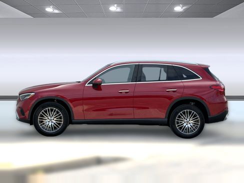 New 2026 Mercedes-Benz GLC 300 4MATIC image 2