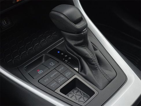 Certified 2023 Toyota RAV4 XLE image 23