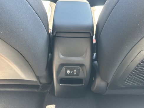 New 2026 Hyundai Venue SEL FWD image 14