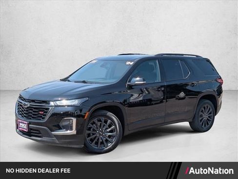 Used 2023 Chevrolet Traverse RS AWD/4WD image 1
