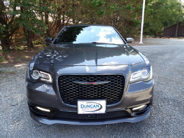 Used 2022 Chrysler 300 S w/ Comfort Group RWD image 8