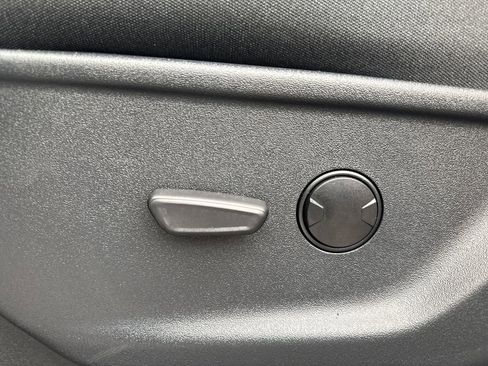 New 2025 Ford F250 XLT w/ Black Appearance Package image 29