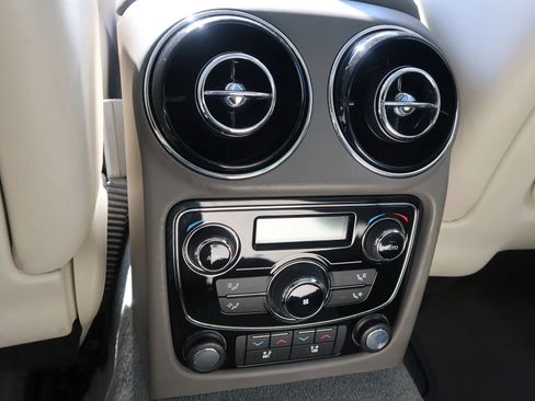 Used 2017 Jaguar XJ R-Sport image 48