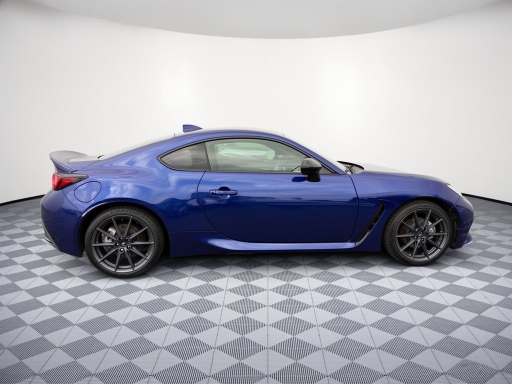 Used 2023 Toyota GR86 Premium w/ ALL Weather Mat Package (TMS) RWD image 8