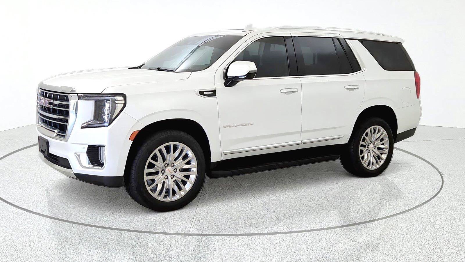Used 2022 GMC Yukon SLT w/ SLT Premium Package AWD/4WD image 4